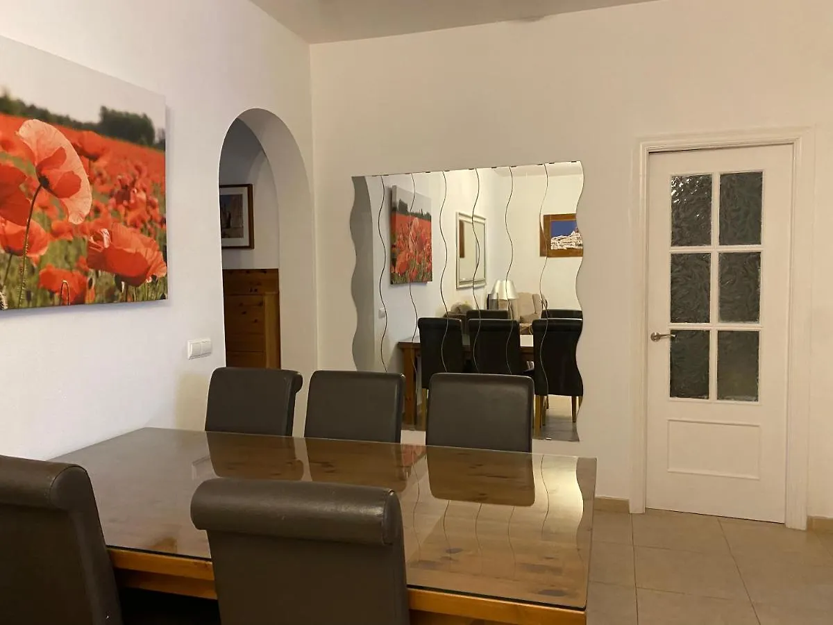 Apartamento Martin Ardales 0*,  İspanya